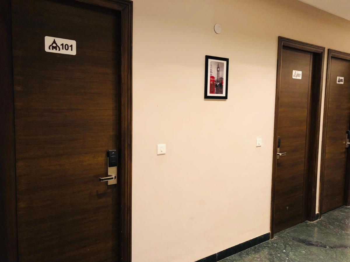 Motimahal Inn Халдвани Экстерьер фото